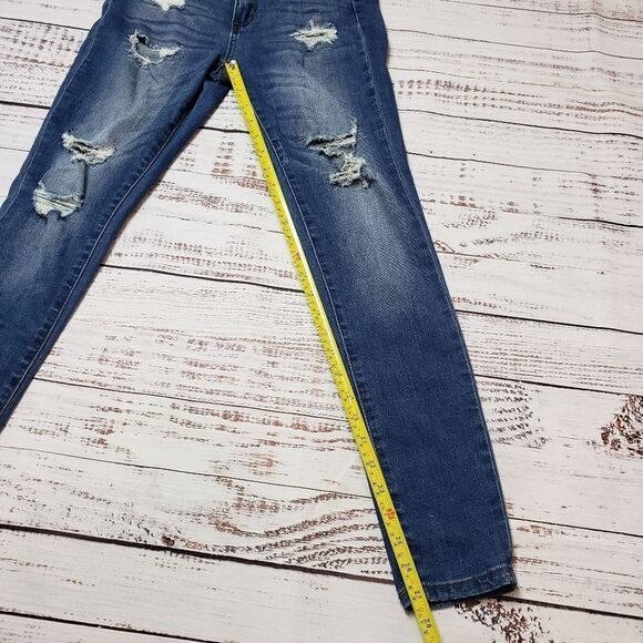 Kancan Kan Can Women's High Rise Destroyed Skinny Distressed Jeans - Size 25 - Picture 6 of 13